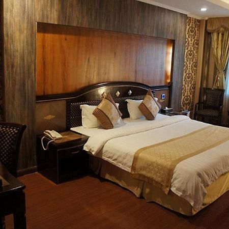 Interpark Hotel Olongapo Kültér fotó